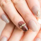 ニュアンスネイル